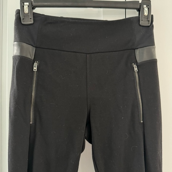 Athleta Luxe Ponte Legging with Faux Leather Trim XSP - Picture 4 of 8
